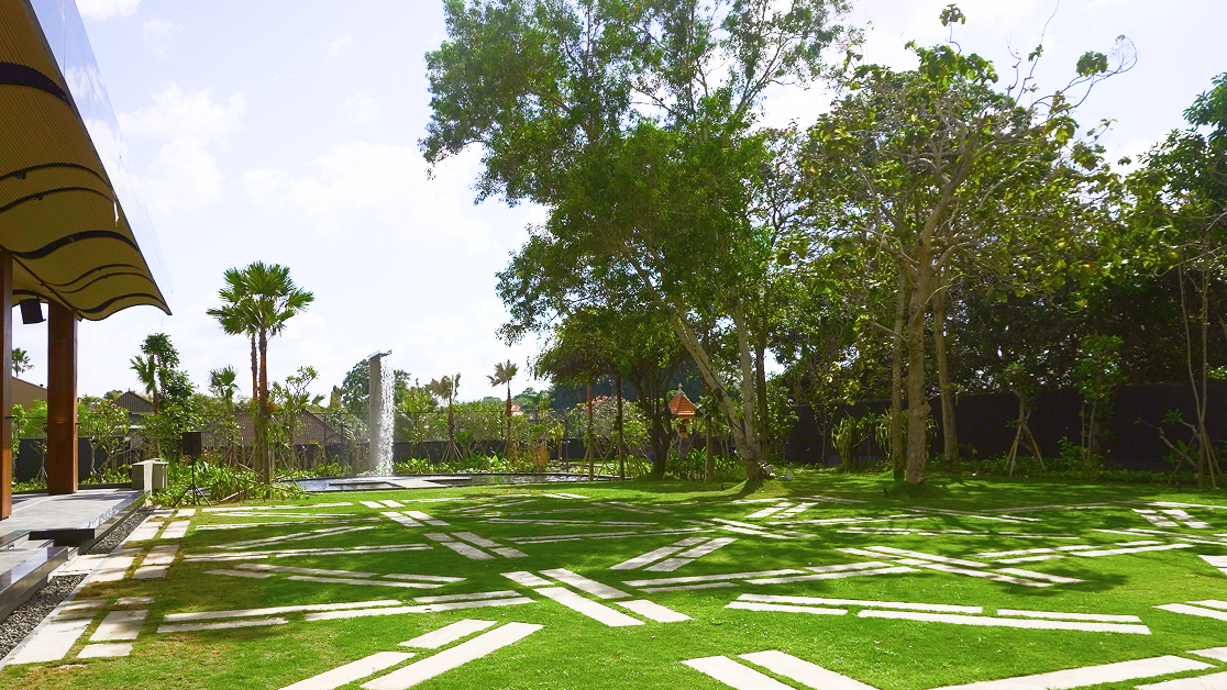 Suwarga Garden Multi-functional Lawn